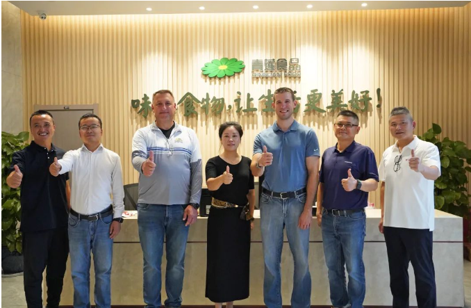 青蓮食品與派斯通簽約合作，打造浙江省最大的百萬無抗黑豬生產(chǎn)體系